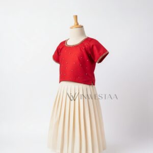 iks00209 – traditional skirt & top