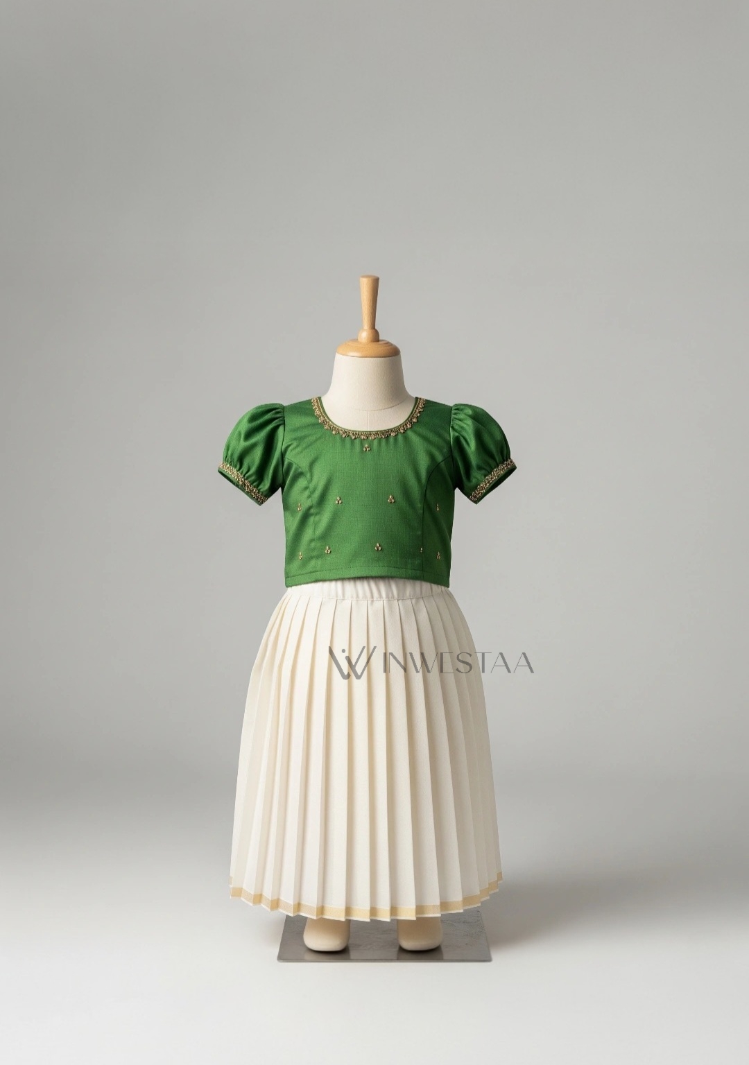 iks00205 – traditional skirt & top iks00205 – traditional skirt & top